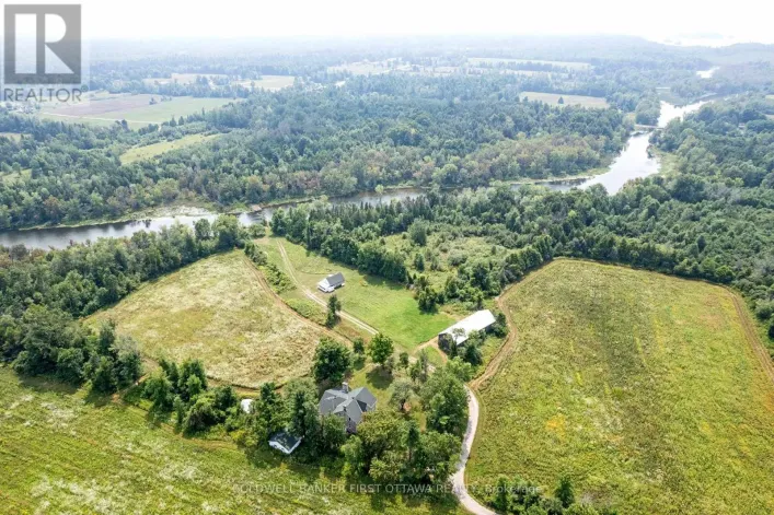 2565 CHRISTIE LAKE ROAD, Tay Valley