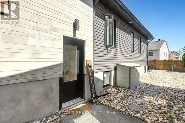 2565 PAGE ROAD, Ottawa