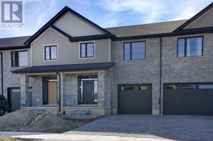 2568 CONSTANCE AVENUE, London South