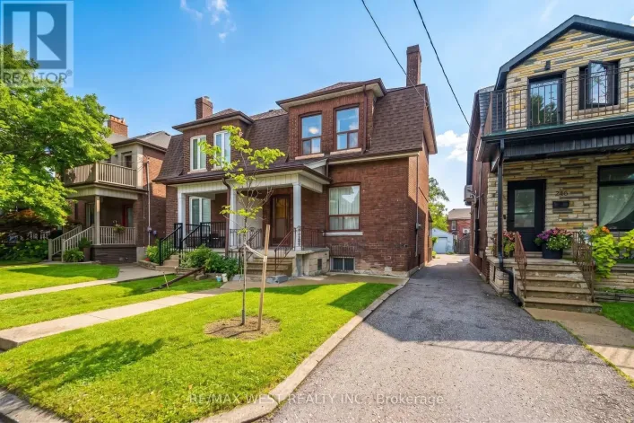 257 DELAWARE AVENUE, Toronto