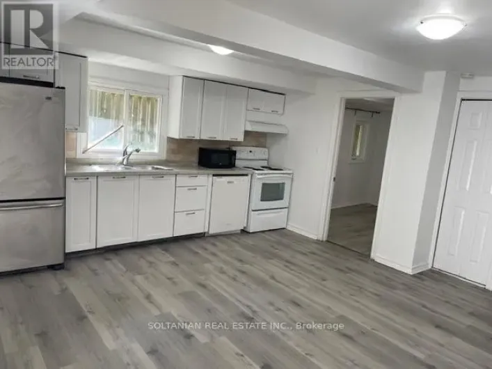 257 PARKWOOD AVENUE, Georgina