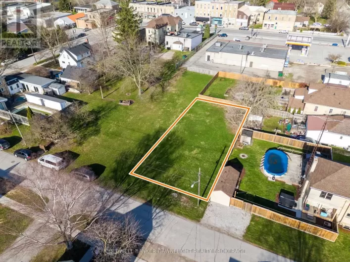 257 PEARL STREET, North Middlesex