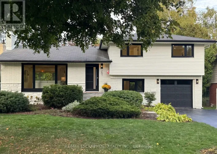 257 STRATHCONA DRIVE, Burlington