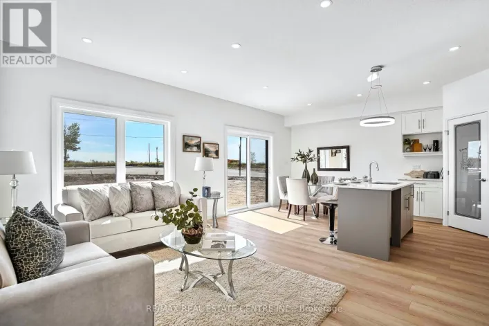 2572 CONSTANCE AVENUE, London South