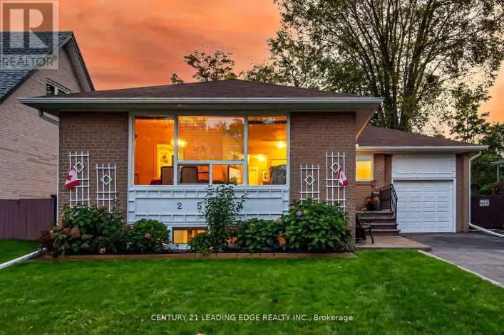 2574 LUNDIGAN DRIVE, Mississauga