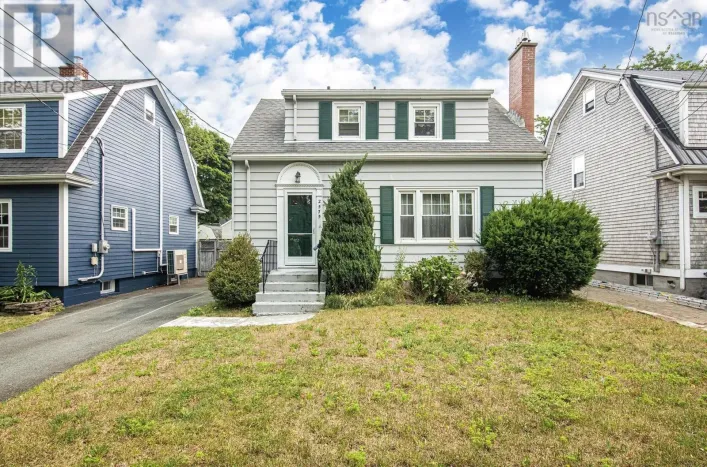 2575 Connaught Avenue, Halifax Peninsula