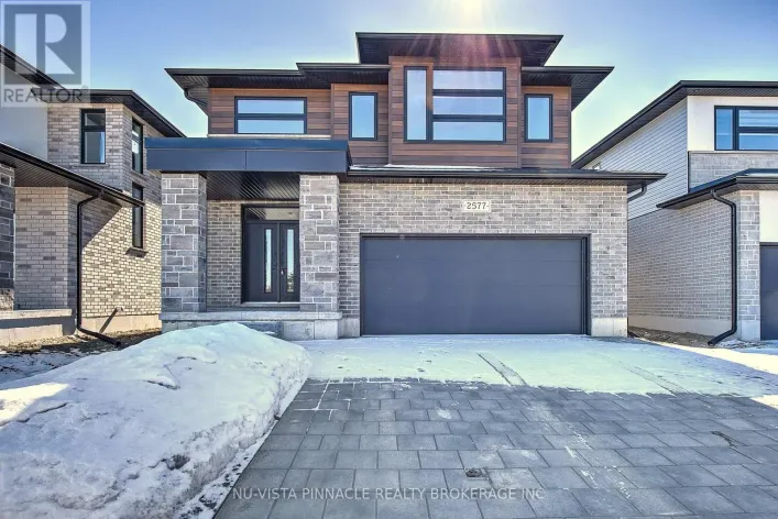 2577 BUROAK DRIVE, London North