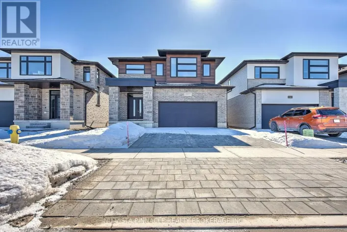 2577 BUROAK DRIVE, London North