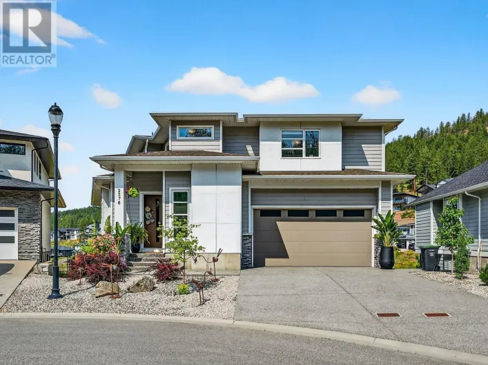 2578 Crown Crest Place, West Kelowna