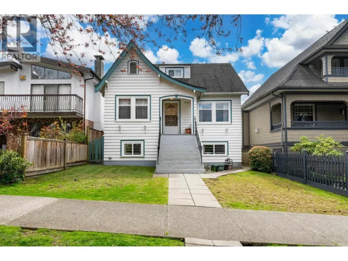 2578 OXFORD STREET, Vancouver
