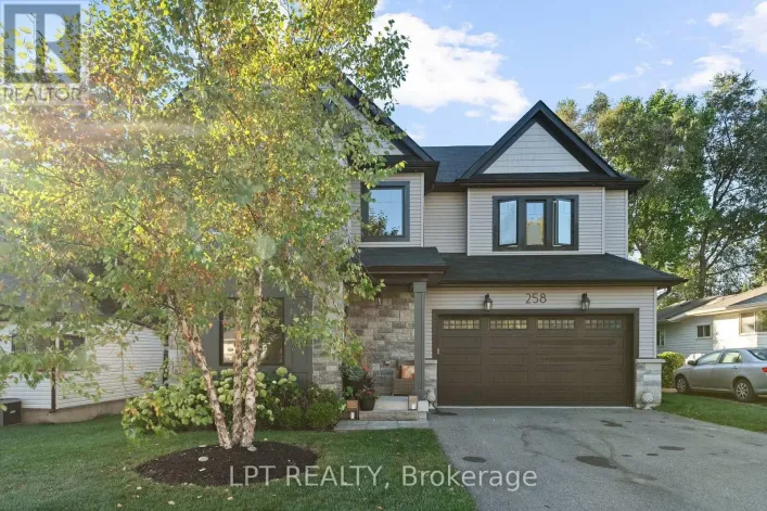 258 ANDREW STREET, Newmarket
