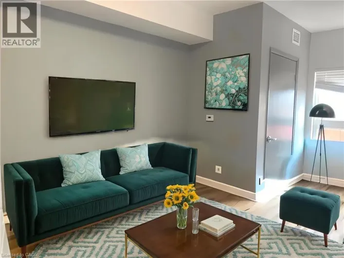 258 B SUNVIEW Street Unit# 2812, Waterloo