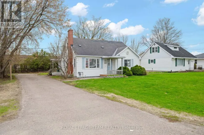 258 DANIEL STREET SOUTH STREET, Arnprior