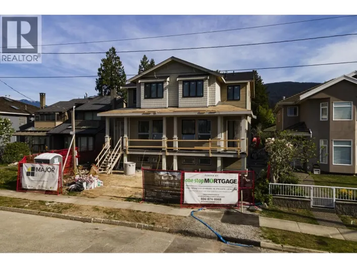 258 E 21ST STREET, North Vancouver