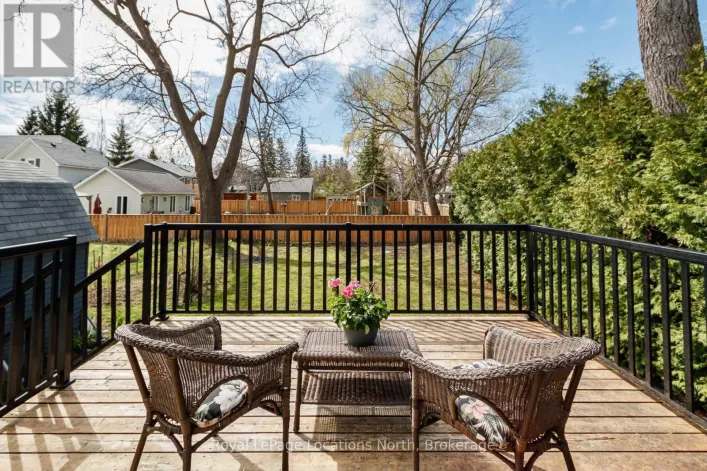 258 FOURTH STREET W, Collingwood