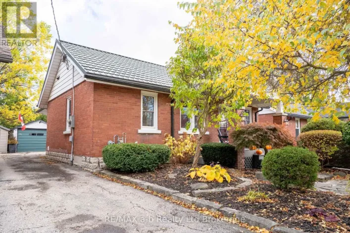 258 GRAHAM STREET, Woodstock