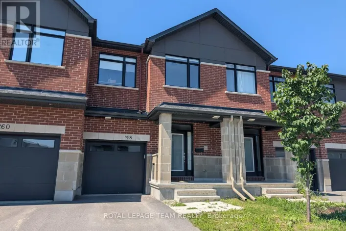 258 MONTICELLO AVENUE, Ottawa
