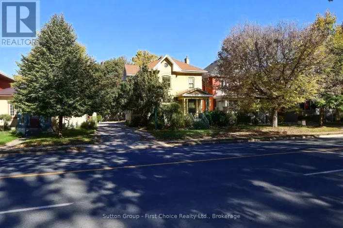 258 ONTARIO STREET, Stratford