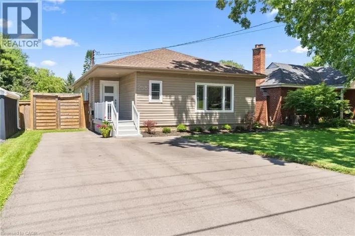258 SANATORIUM Road, Hamilton
