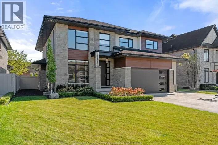258 XAVIER CIRCLE, Lakeshore