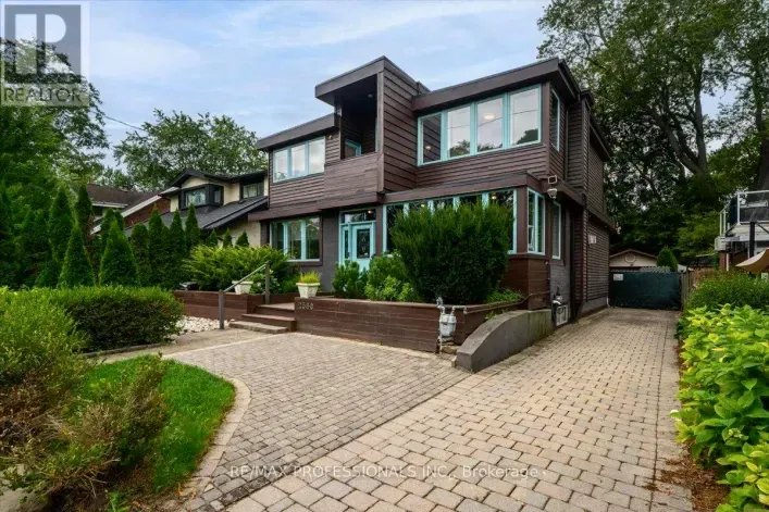 2580 LAKE SHORE BOULEVARD W, Toronto