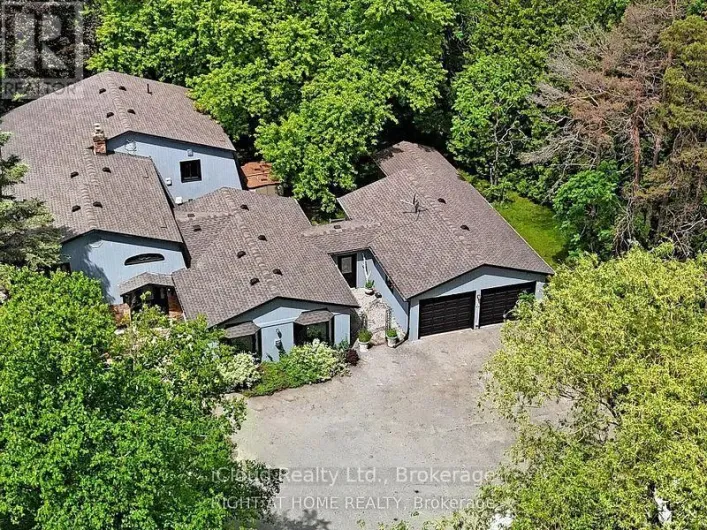 2580 LAKERIDGE ROAD, Uxbridge