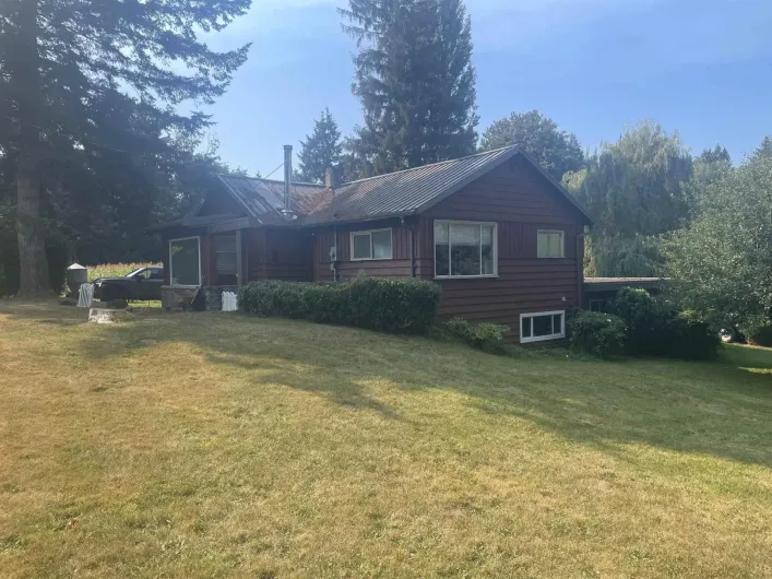 25839 24 AVENUE, Langley