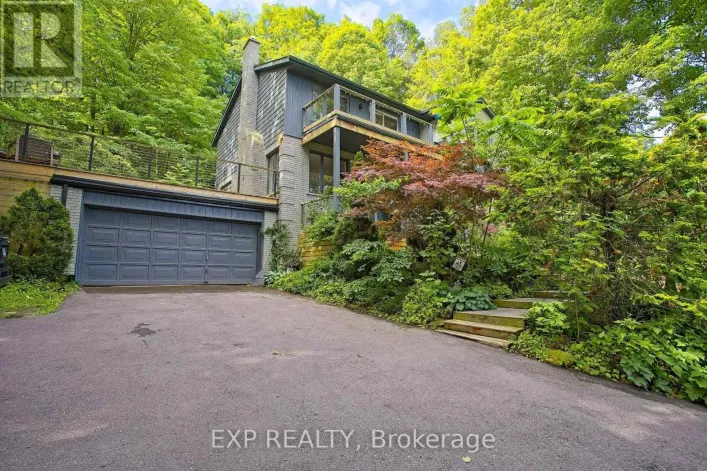 259 MAIN STREET W, Grimsby