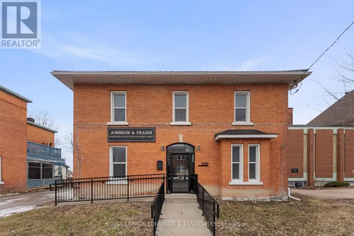 259 PEMBROKE STREET E, Pembroke