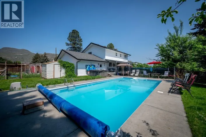 2591 FLEETWOOD Avenue, Kamloops