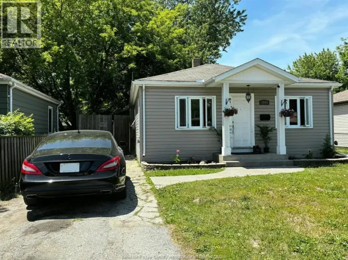 2591 MEIGHEN ROAD, Windsor