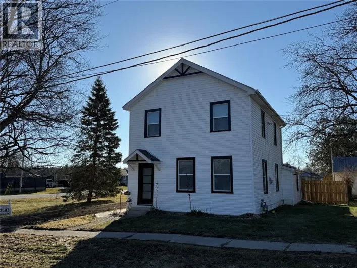 2593 DURYEE STREET, Oil Springs