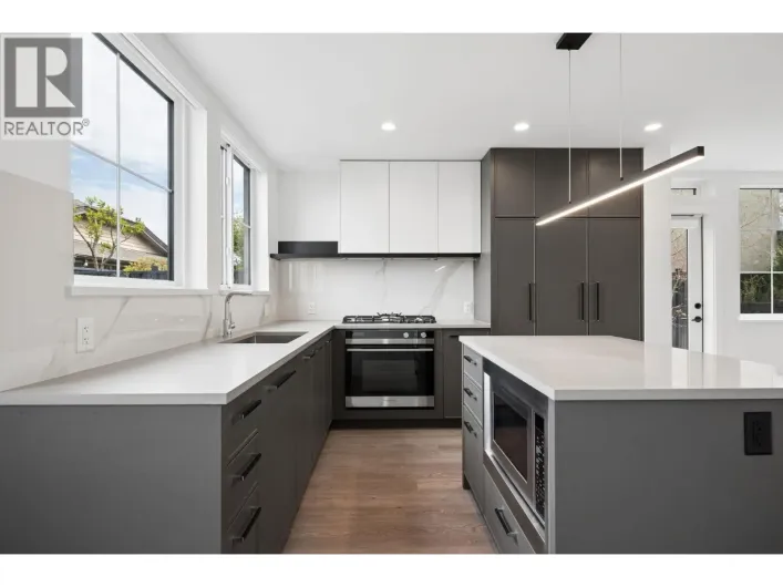 26 10188 NO. 1 ROAD, Richmond