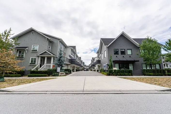 26 15850 85 AVENUE, Surrey