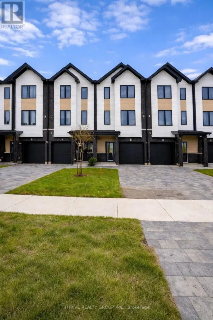 26 - 1595 CAPRI CRESCENT, London North