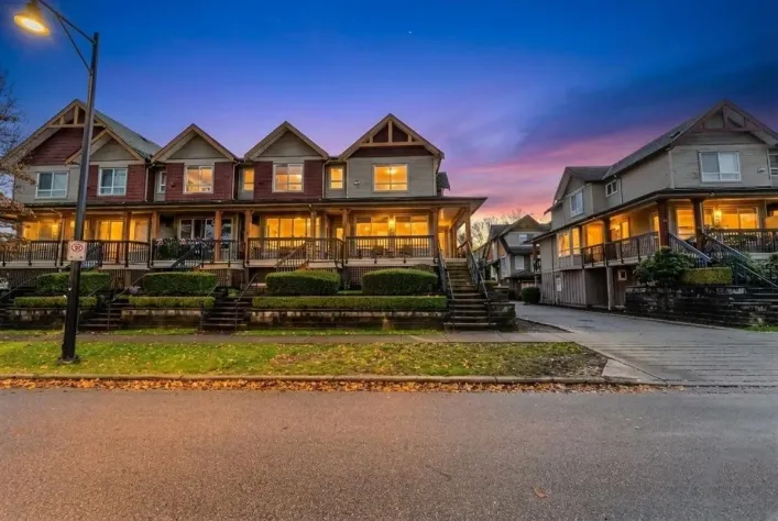 26 16772 61 AVENUE, Surrey