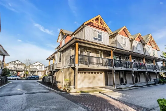 26 16772 61 AVENUE, Surrey