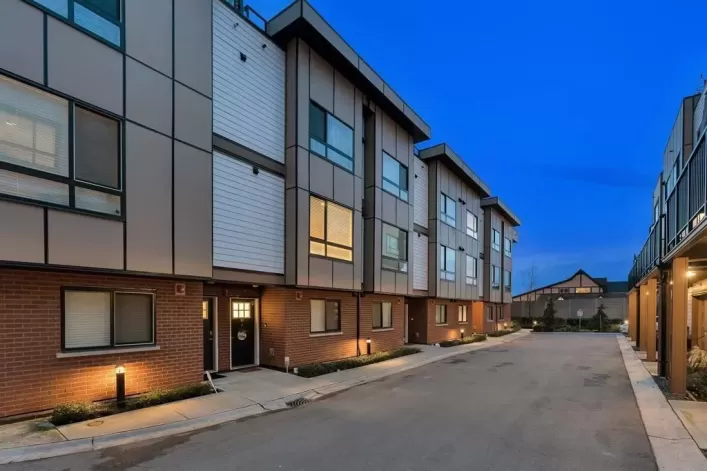 26 19624 56 AVENUE, Langley