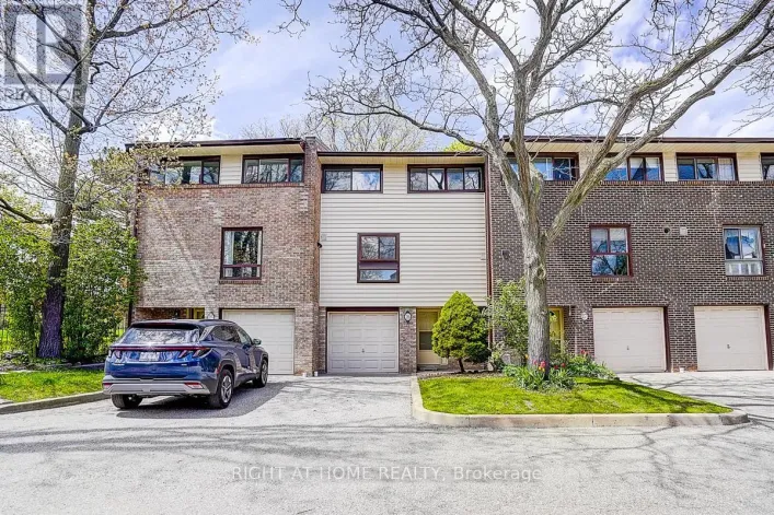 26 - 2020 SOUTH MILLWAY, Mississauga