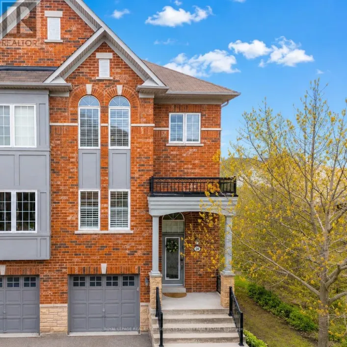 26 - 230 PAISLEY BOULEVARD, Mississauga