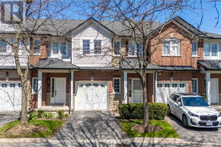 26 - 232 STONEHENGE DRIVE, Hamilton