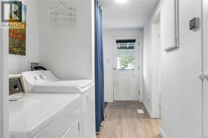 26 3449 Hallberg Rd, Nanaimo