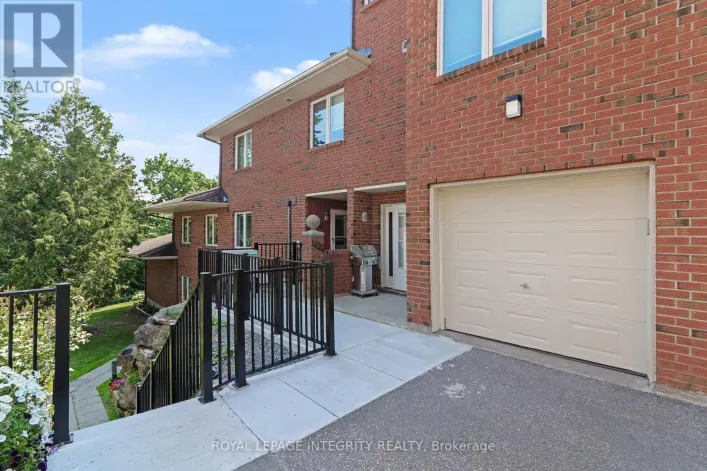 26 - 403 STRATAS CIRCUIT, Ottawa