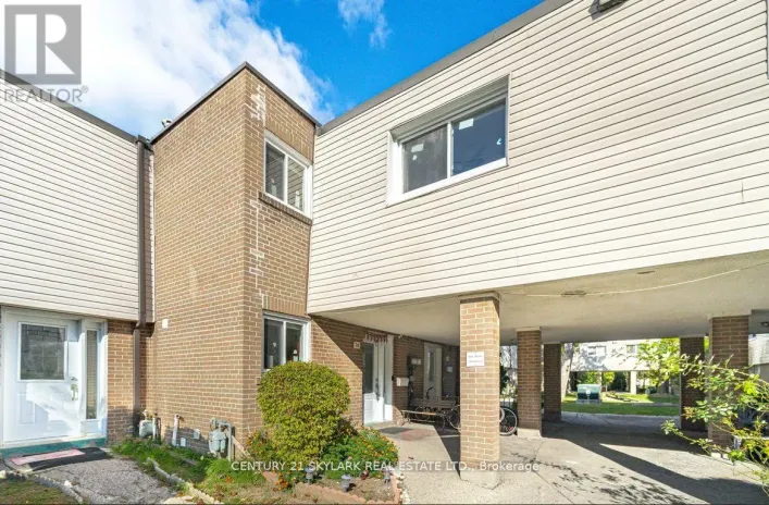 26 - 435 SILVERSTONE DRIVE, Toronto