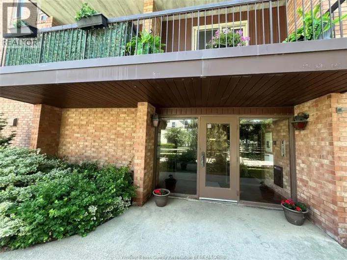 26 ALICE STREET North Unit# 405, Essex