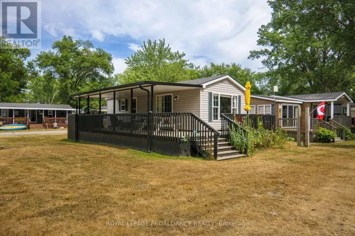 Mobile Home for sale: 26 BEACH VIEW LANE - 486 COUNTY ROAD 18, Prince Edward County