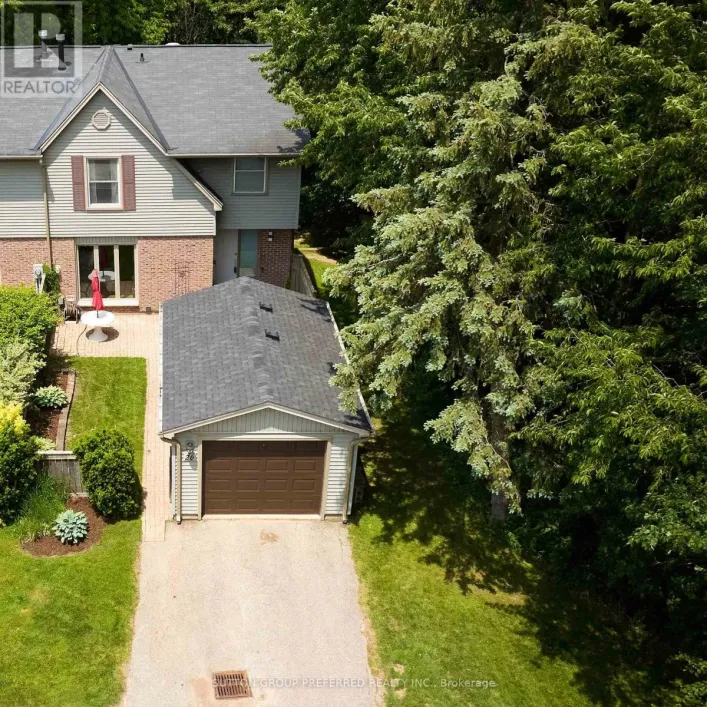 26 BERKSHIRE COURT, London South
