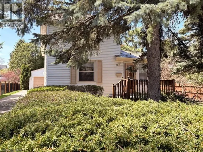 26 CHESTNUT Street, Fonthill