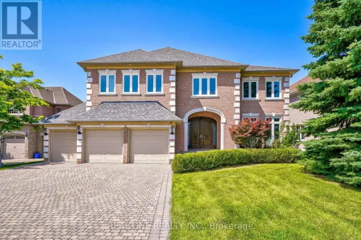 26 CLARENDON DRIVE, Richmond Hill