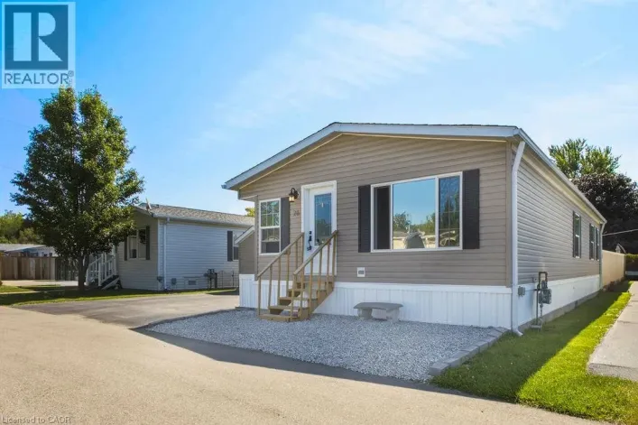 26 ELM Street, Puslinch